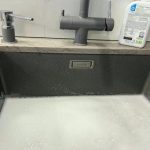 Kaip greitai išvalyti maišytuvą neišardžius: triukas su plovikliu ir šiltu vandeniu kaip-greitai-isvalyti-maisytuva-neisardzius-triukas-su-plovikliu-ir-siltu.jpg